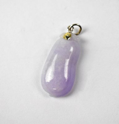Lot 986 - A lilac jade pear-shaped pendant