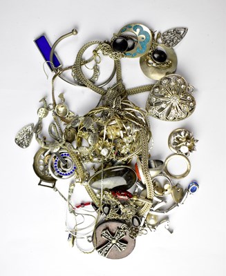 Lot 937 - A quantity of jewellery