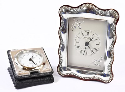 Lot 1343 - RICHARD CARR; an Elizabeth II hallmarked...