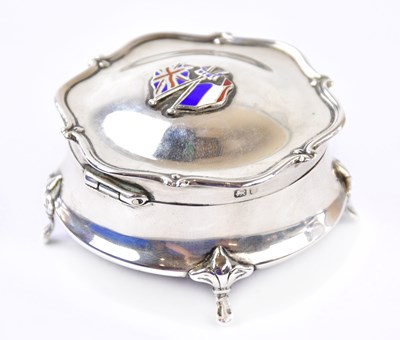 Lot 1298 - HENRY MATTHEWS; a George V hallmarked silver...