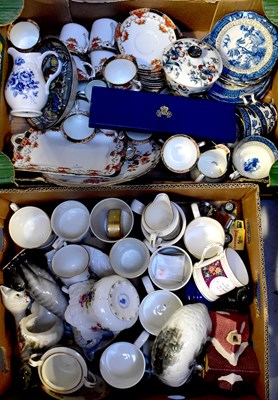 Lot 276 - A quantity of mainly early 20th century ceramics