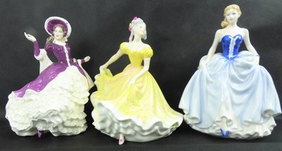 Lot 327 - ROYAL DOULTON