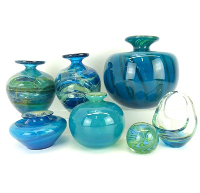 Lot 352 - Seven items of mid-20th century art glass in the Mdina style