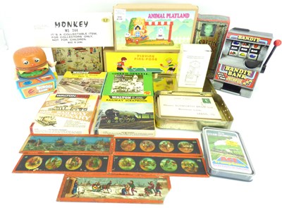 Lot 220 - Various vintage and modern collectible toys
