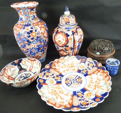 Lot 433 - Various items of 19th century Oriental pottery