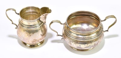 Lot 1054 - DEAKIN & FRANCIS; a George VI hallmarked...
