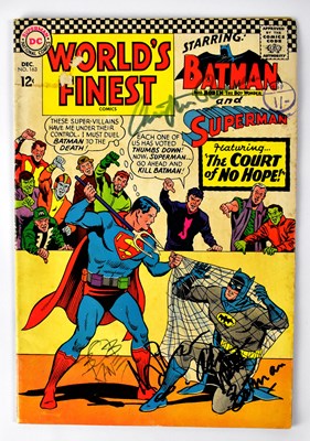 Lot 642 - SUPERMAN