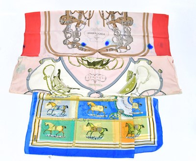 Lot 610 - HERMÈS; a 100% silk vintage Springs twill...