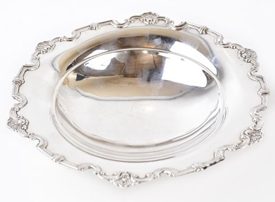 Lot 1075 - MAPPIN & WEBB; a Elizabeth II hallmarked...