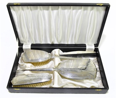 Lot 1136 - CHARLES S. GREEN; an Elizabeth II hallmarked...