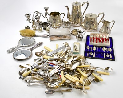Lot 1025A - A quantity of of electroplated items to...