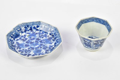 Lot 1114 - A Chinese blue and white porcelain octagonal...