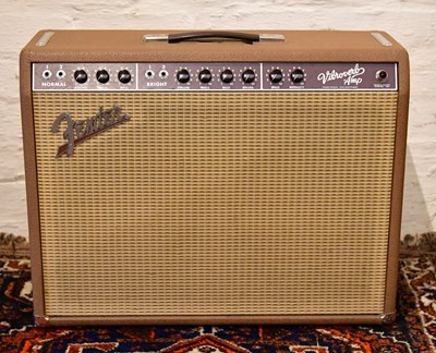 Lot 1263 - FENDER; a Vibroverb '63 re-issue amplifier,...