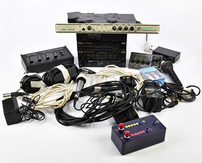 Lot 1291 - Various recording equipment, including a Boss...