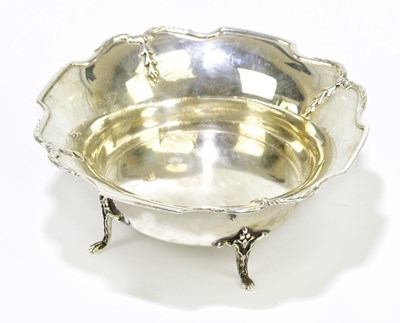 Lot 1367 - GORHAM MANUFACTURING CO; a George V hallmarked...
