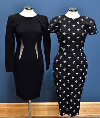 Lot 750 - CUSHNIE ET OCHS; a short black evening dress...