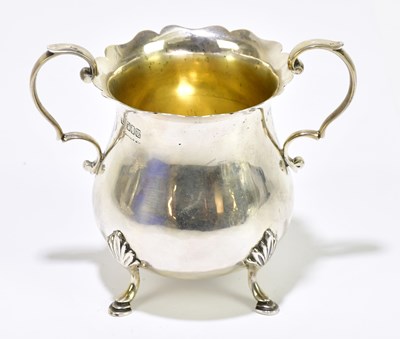 Lot 1108 - E. JOHNSON LTD; a George V Irish hallmarked...