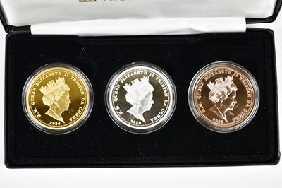 Lot 2231 - A cased set of three jubilee five pound 2020...