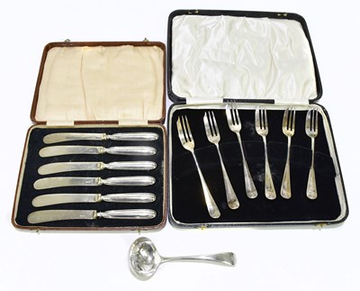 Lot 1227 - COOPER BROS & SONS; a cased set of six Edward...