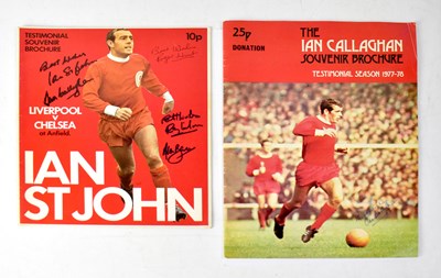 Lot 462 - FOOTBALL