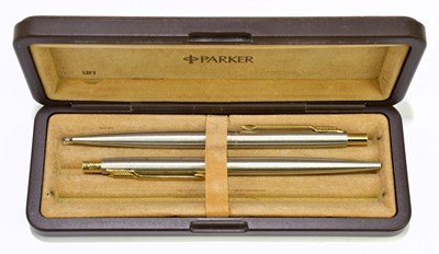 Lot 2052 - A cased set of a Parker ballpoint and pencil,...