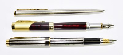 Lot 2054 - Two fountain pens, to include Jinhao example...