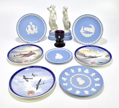 Lot 1676 - WEDGWOOD; a collection of jasperware to...