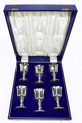 Lot 1256 - COURTMAN SILVER LTF; a cased set of six...