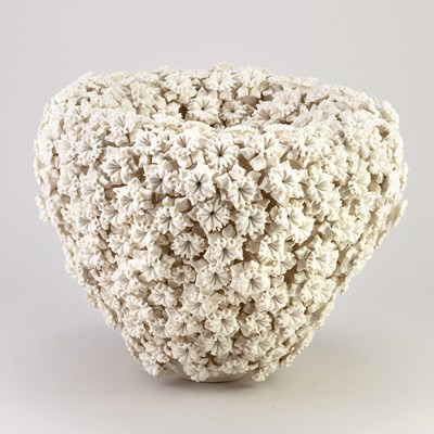 Lot 45 - VANESSA HOGGE (born 1963); 'Daffodil Vessel',...