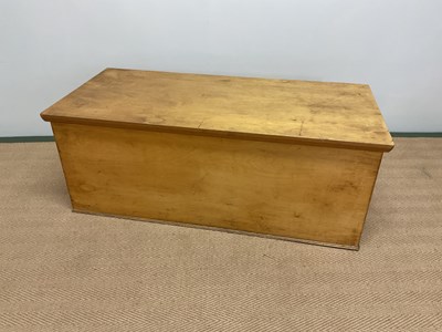 Lot 490 - A linden ply blanket box, height 41cm, width...