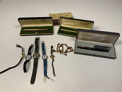 Lot 1312 - A small group of wristwatches including...