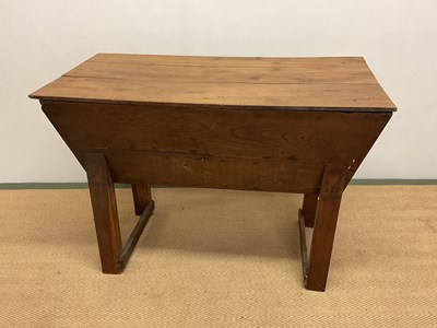 Lot 450 - An oak panelled dough bin with panelled top,...