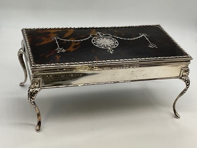 Lot 1009 - A large George V hallmarked silver and...