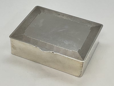 Lot 1029 - MAPPIN & WEBB LTD; a George VI Art Deco...