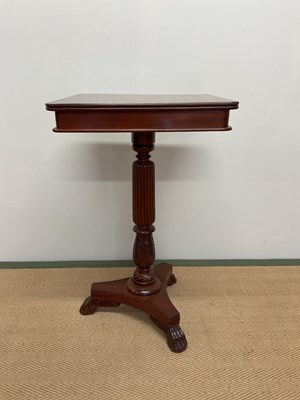 Lot 497 - A reproduction occasional table with rounded...