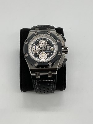 Lot 1313 - AUDEMARS PIGUET; a Royal Oak Offshore Limited...
