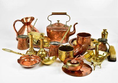 Lot 1133 - An assortment of Georgian and later metalware...