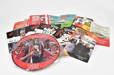 Lot 1368 - A quantity of assorted Manchester United...