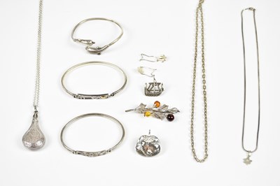Lot 2163 - A small quantity of hallmarked silver and...
