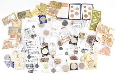 Lot 812 - A quantity of mixed coins, mostly British...