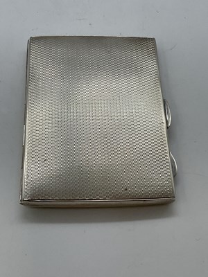 Lot 1129 - A George V hallmarked silver cigarette case of...