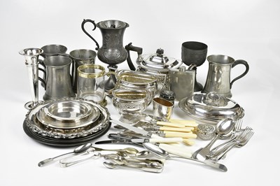 Lot 2010 - A small quantity of electroplated items to...