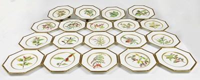 Lot 1523 - WORCESTER; a nineteen piece desert service,...