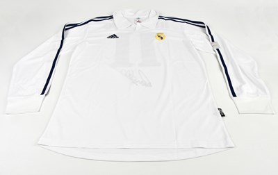 Lot 1268 - RONALDO NAZARIO; a signed Real Madrid long...