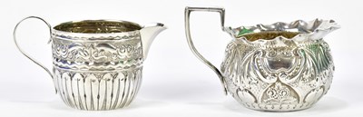 Lot 2769 - JOSIAH WILLIAMS & CO; a Victorian hallmarked...
