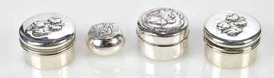 Lot 2558 - DEAKIN & FRANCIS; a pair of Edward VII...