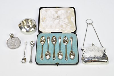 Lot 2433 - A group of small silver including a cased set...