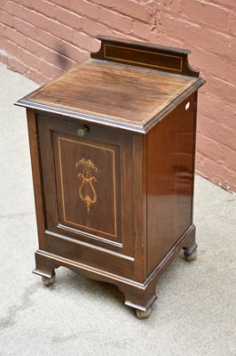 Lot 2554 - An Edwardian inlaid mahogany coal purdonium,...