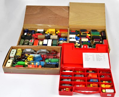 Lot 1116 - A collection of model vehicles including Dinky,...