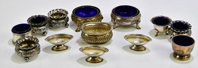 Lot 2023 - A small quantity of various hallmarked silver...